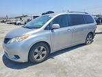 Toyota Sienna 2012