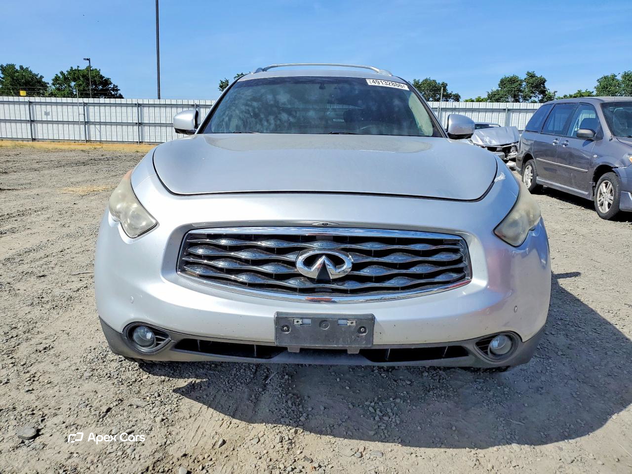 Infiniti FX 2011
