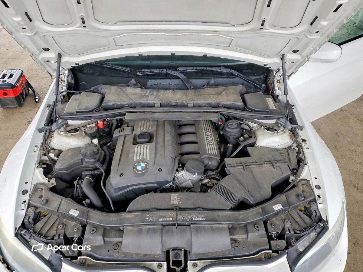 BMW Series 3 2011
