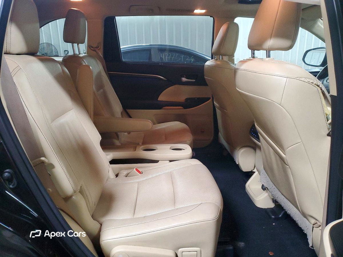 Toyota Highlander 2014