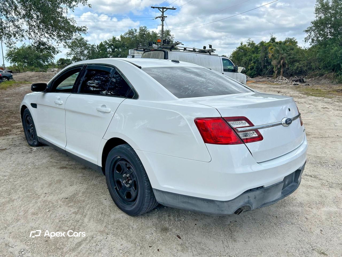 Ford Taurus 2018