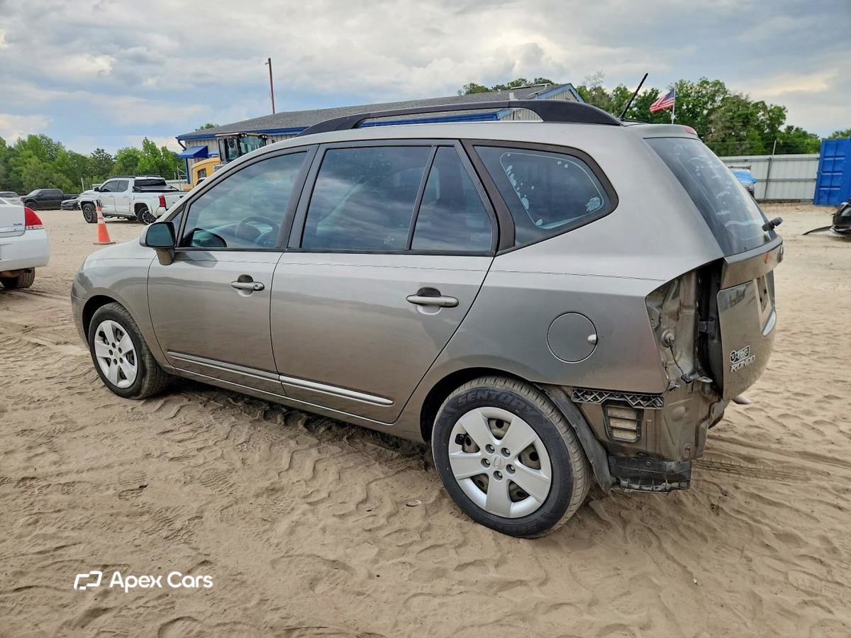Kia Rondo 2009