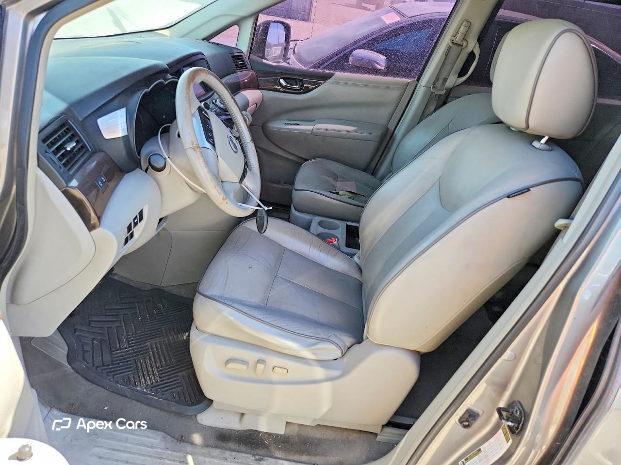Nissan Quest 2011