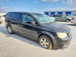 Dodge Caravan 2011