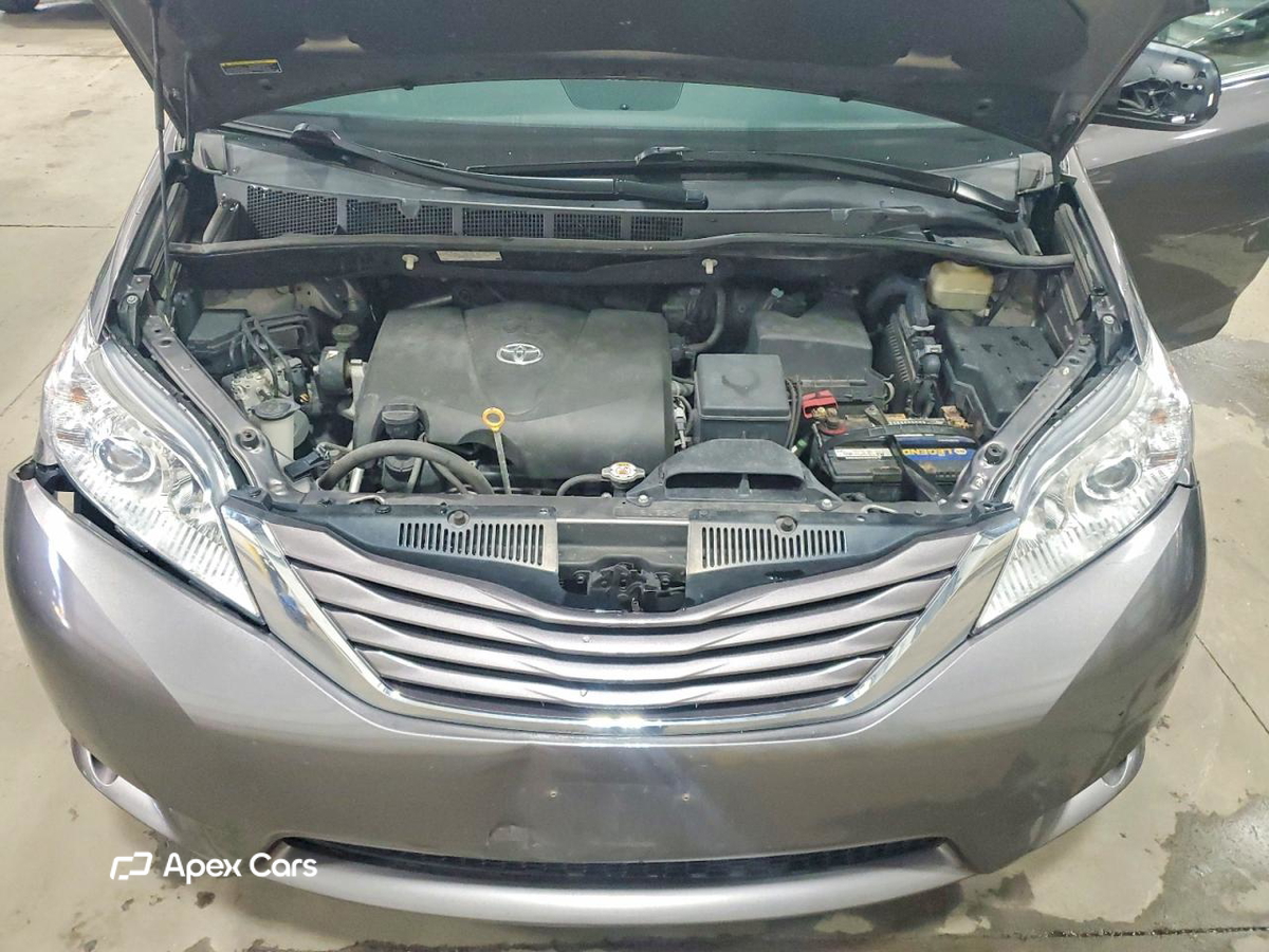 Toyota Sienna 2017