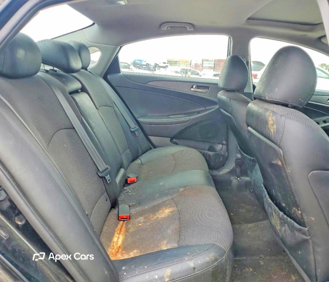 Hyundai Sonata 2011
