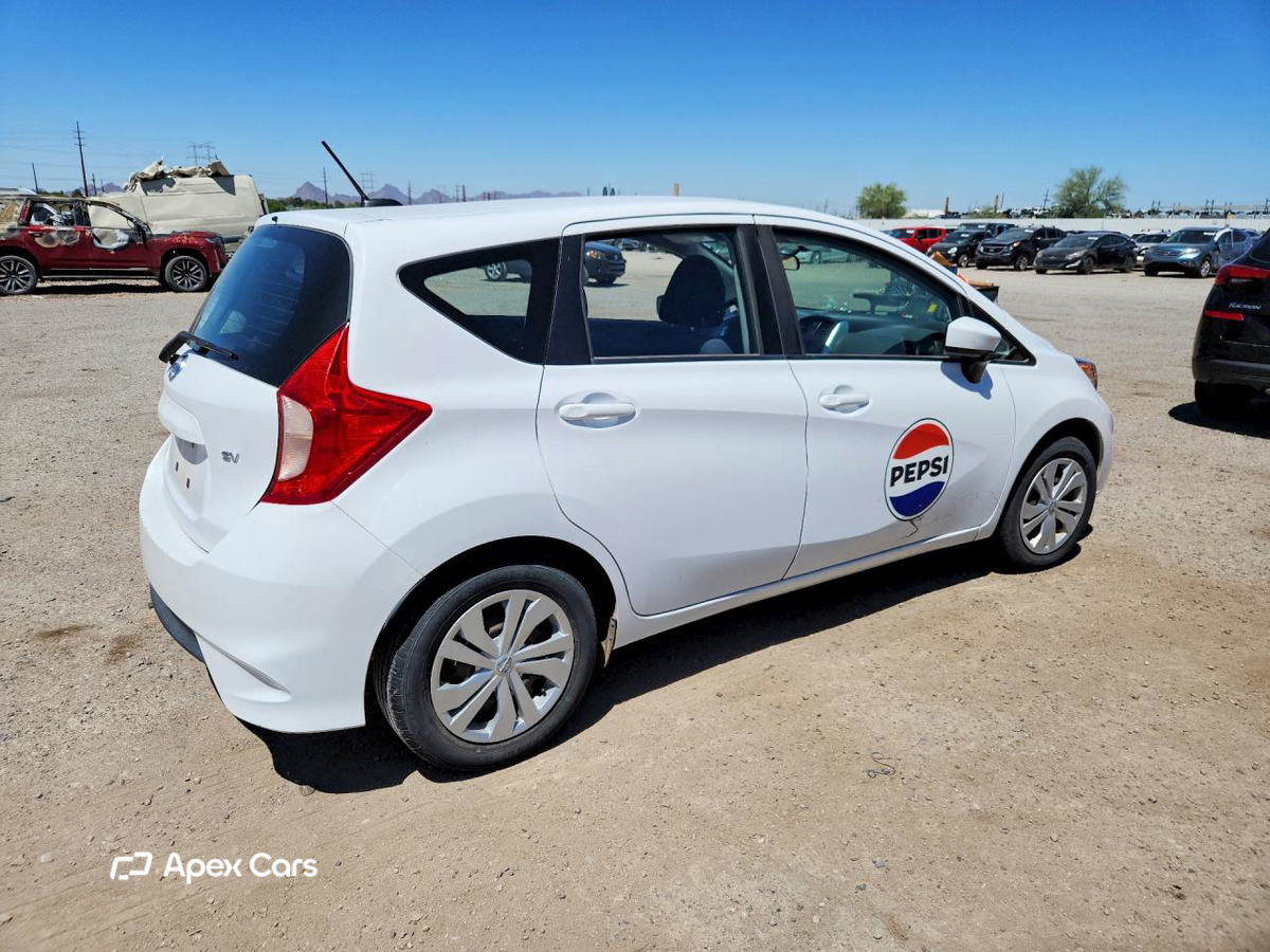 Nissan Versa 2017