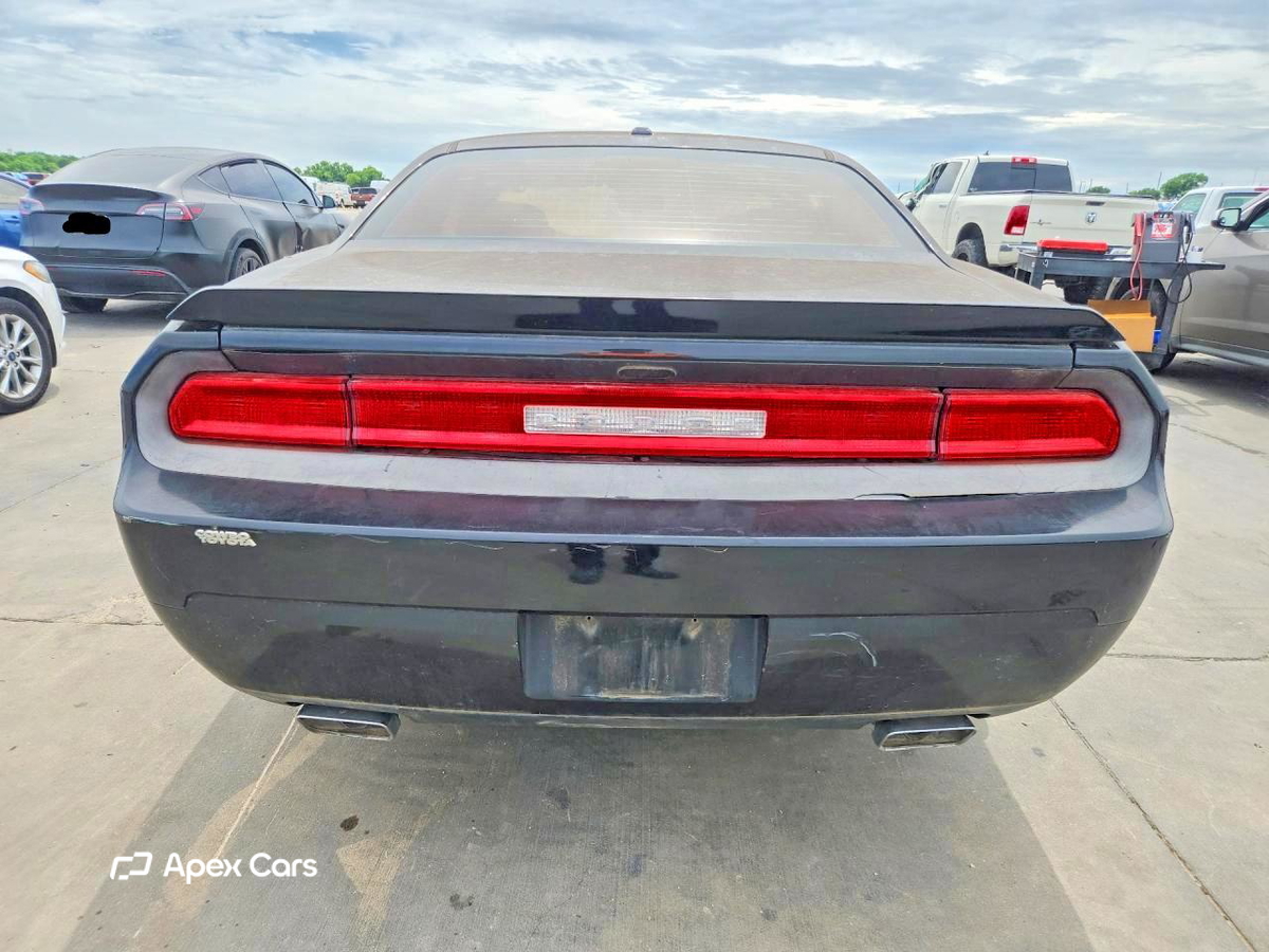 Dodge Challenger 2013