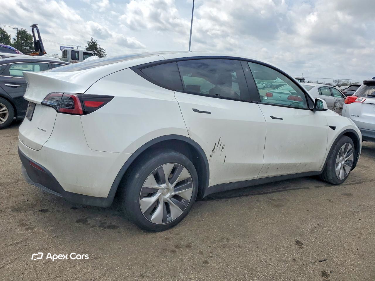 Tesla Model Y 2023