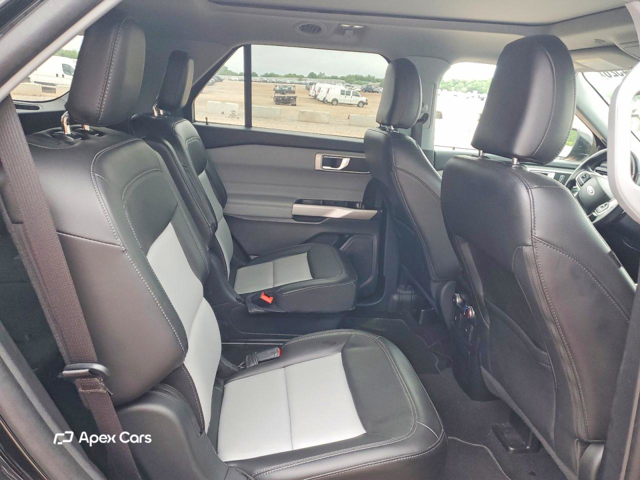 Ford Explorer 2022