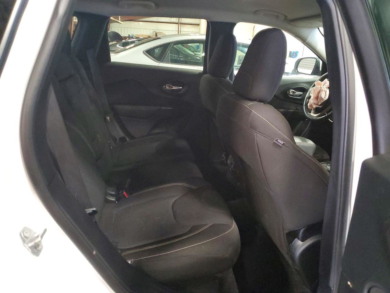 Jeep Cherokee 2016