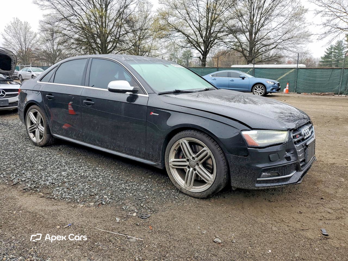 Audi RS4 2015