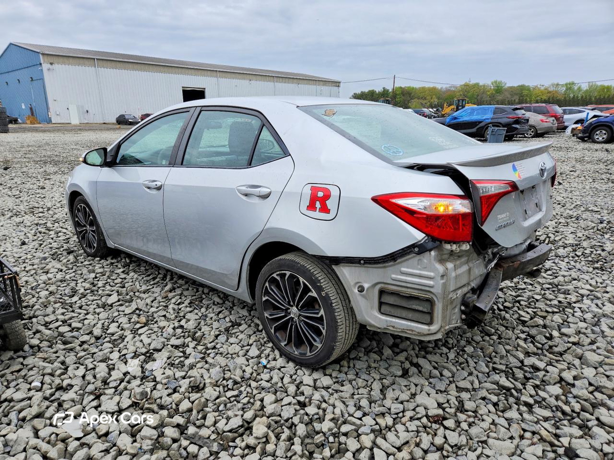 Toyota Corolla 2015