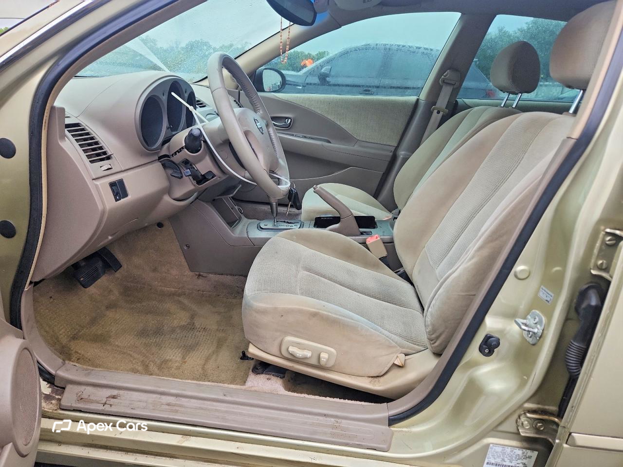 Nissan Altima 2002