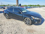 Nissan Altima 2021