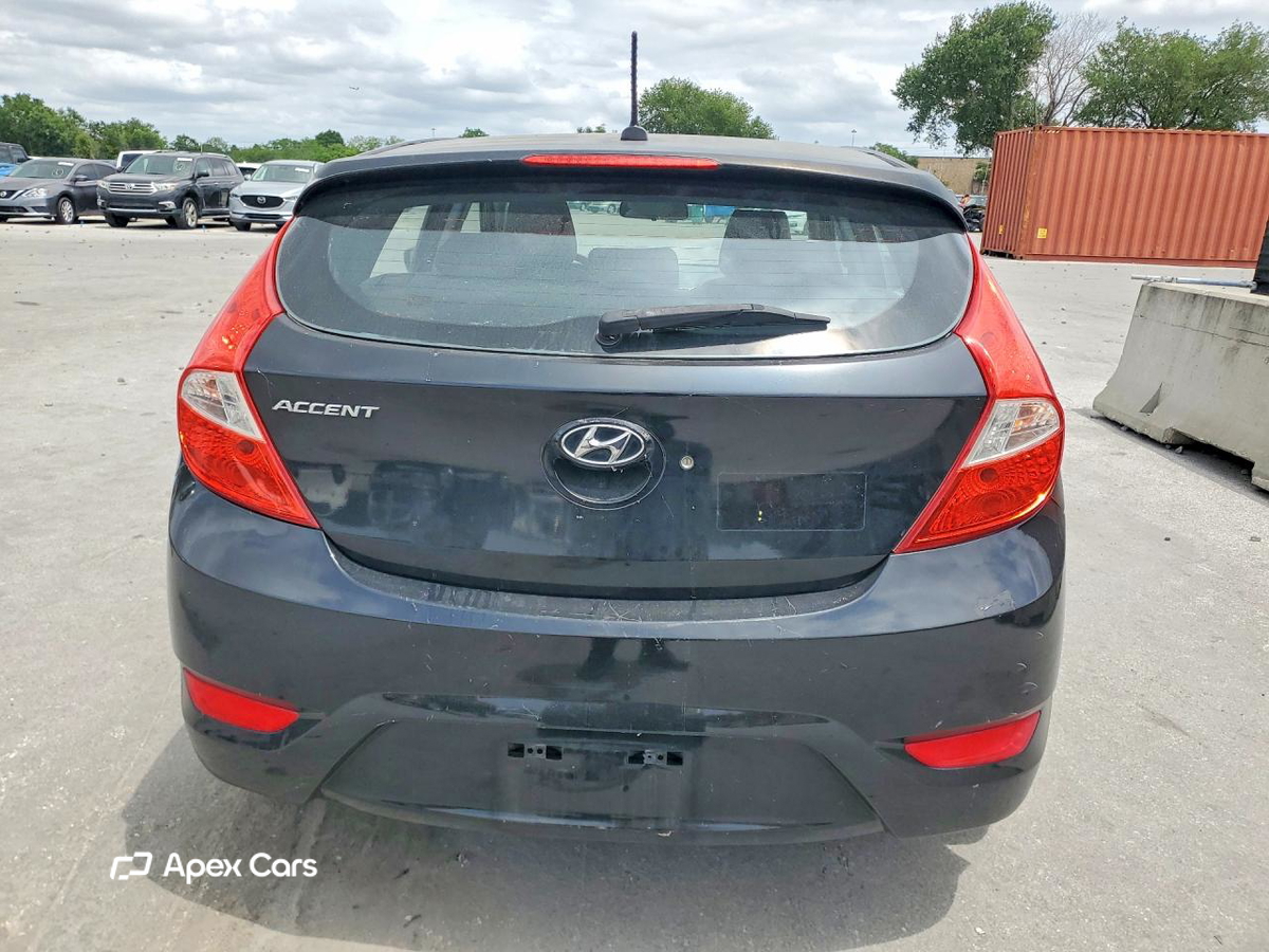 Hyundai Accent 2012