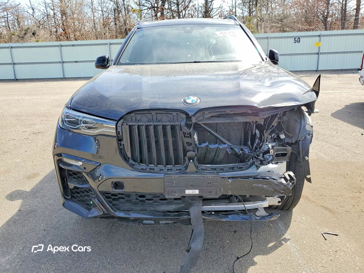 BMW X7 2022