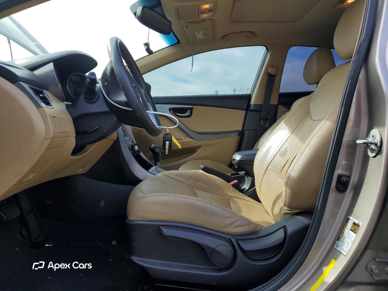 Hyundai Elantra 2012