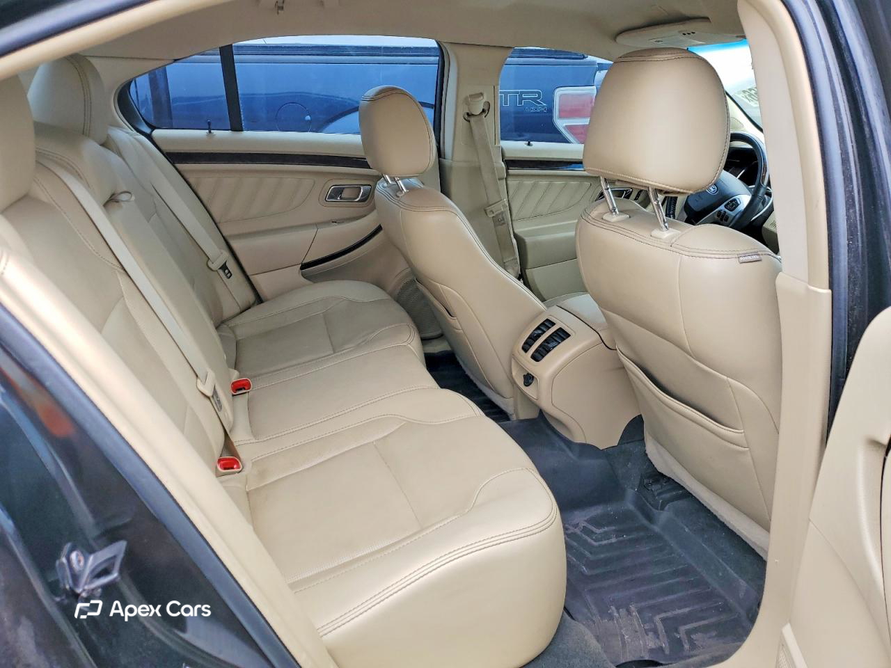 Ford Taurus 2014