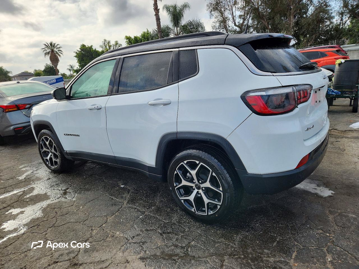 Jeep Compass 2025