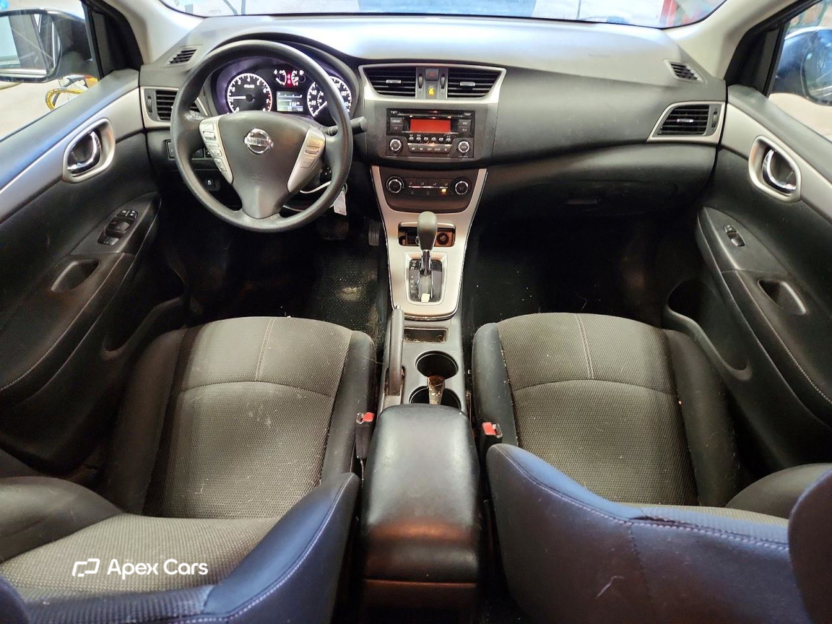 Nissan Sentra 2015