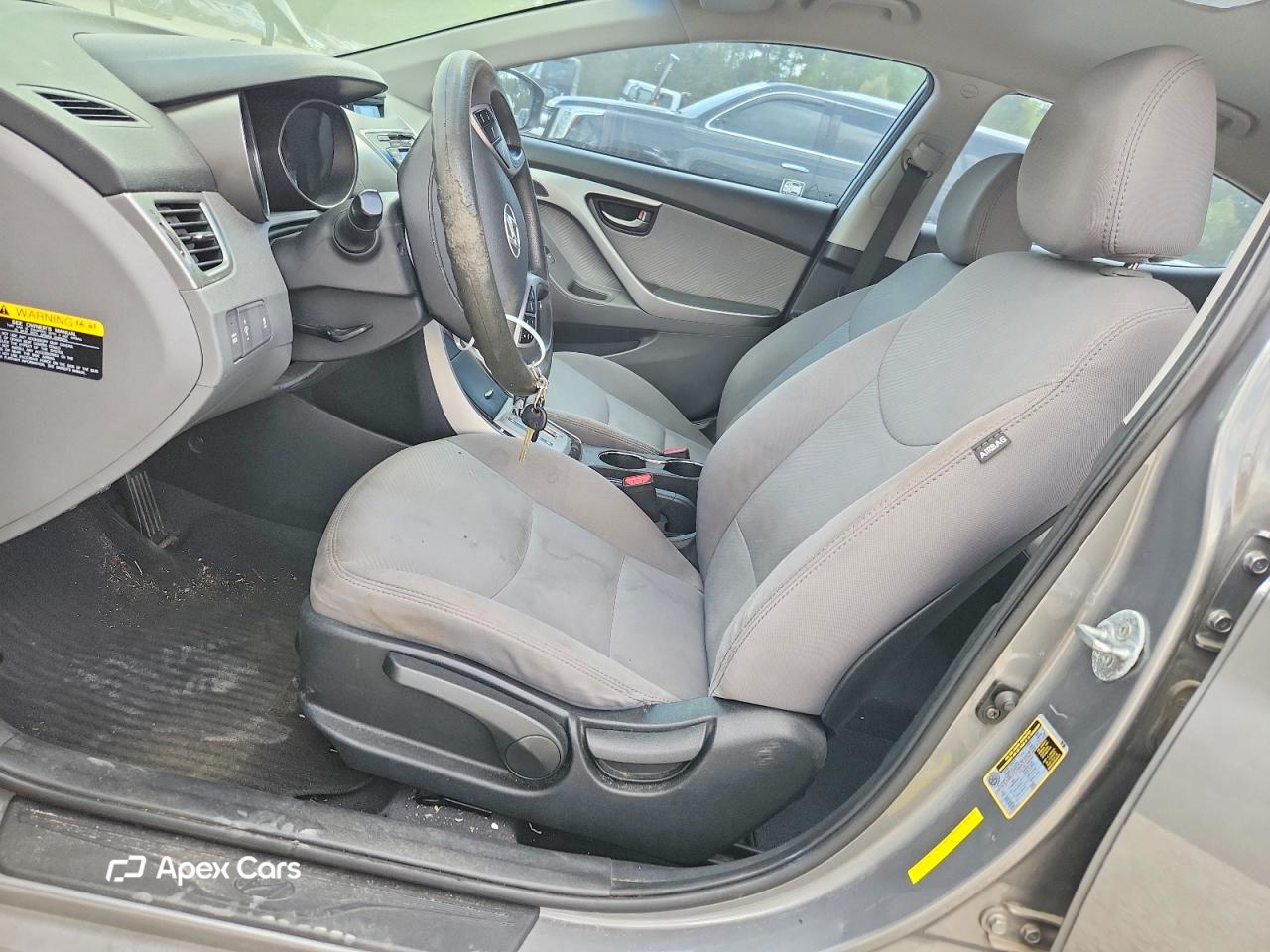 Hyundai Elantra 2013
