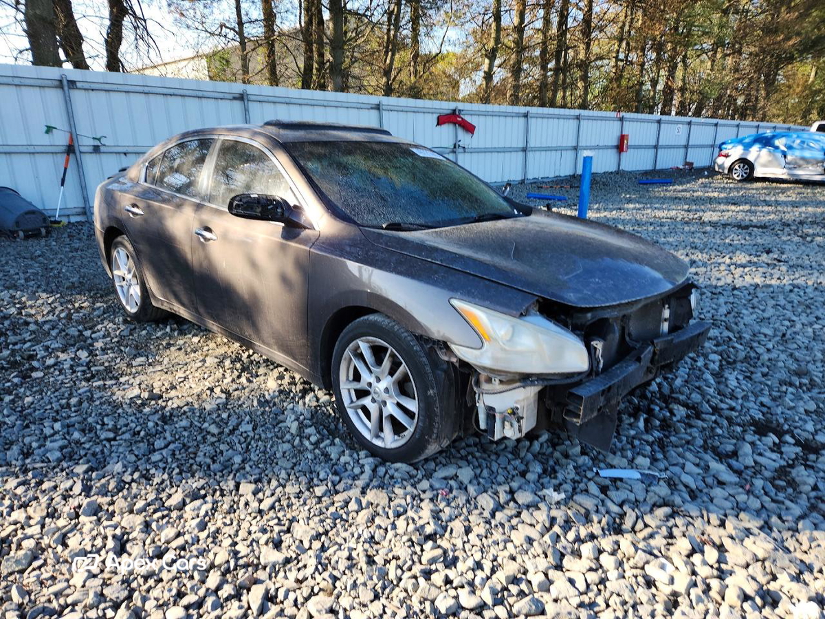 Nissan Maxima 2012