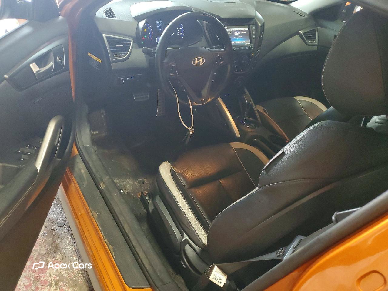 Hyundai Veloster 2013