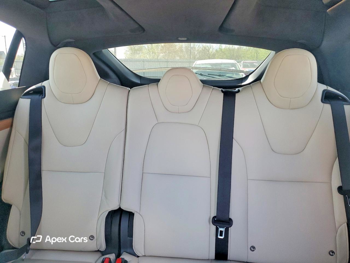 Tesla Model X 2020