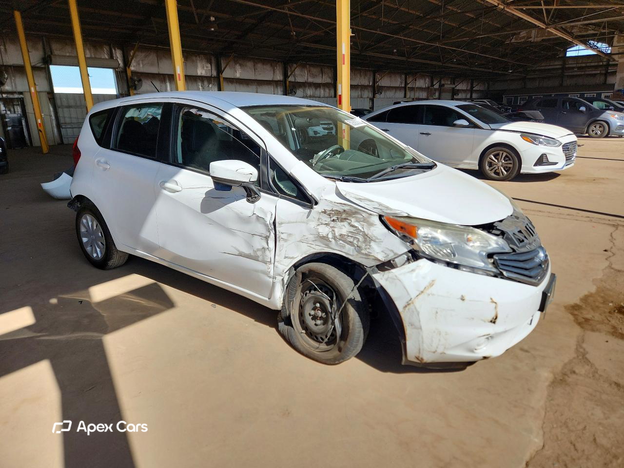 Nissan Versa 2015