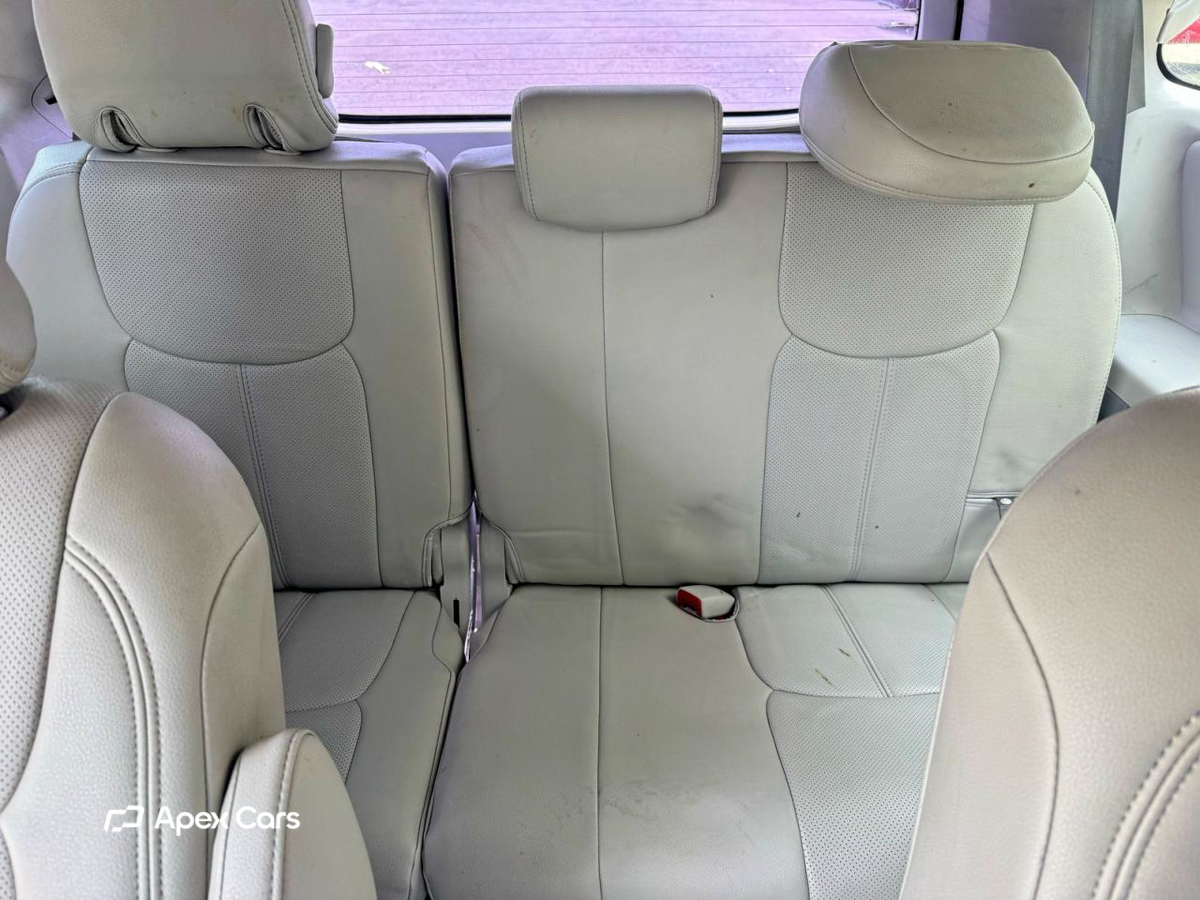 Toyota Sienna 2012