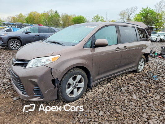 Toyota Sienna 2020 - Image 1 of 14