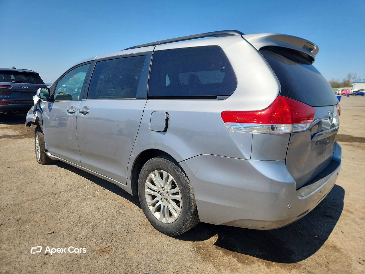 Toyota Sienna 2012
