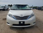 Toyota Sienna 2016