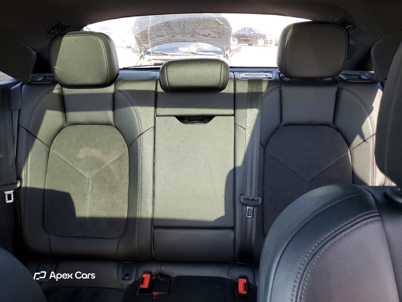 Porsche Macan 2021
