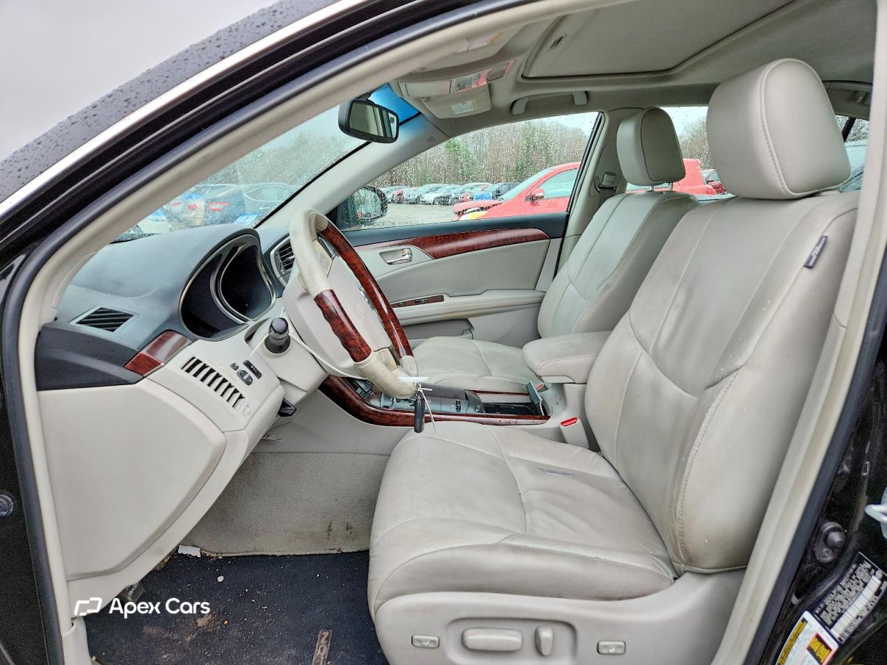 Toyota Avalon 2011