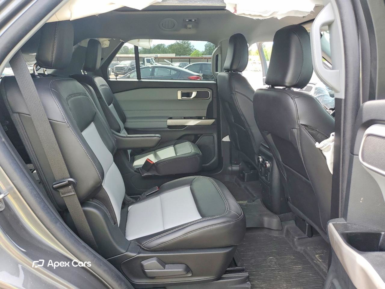 Ford Explorer 2023