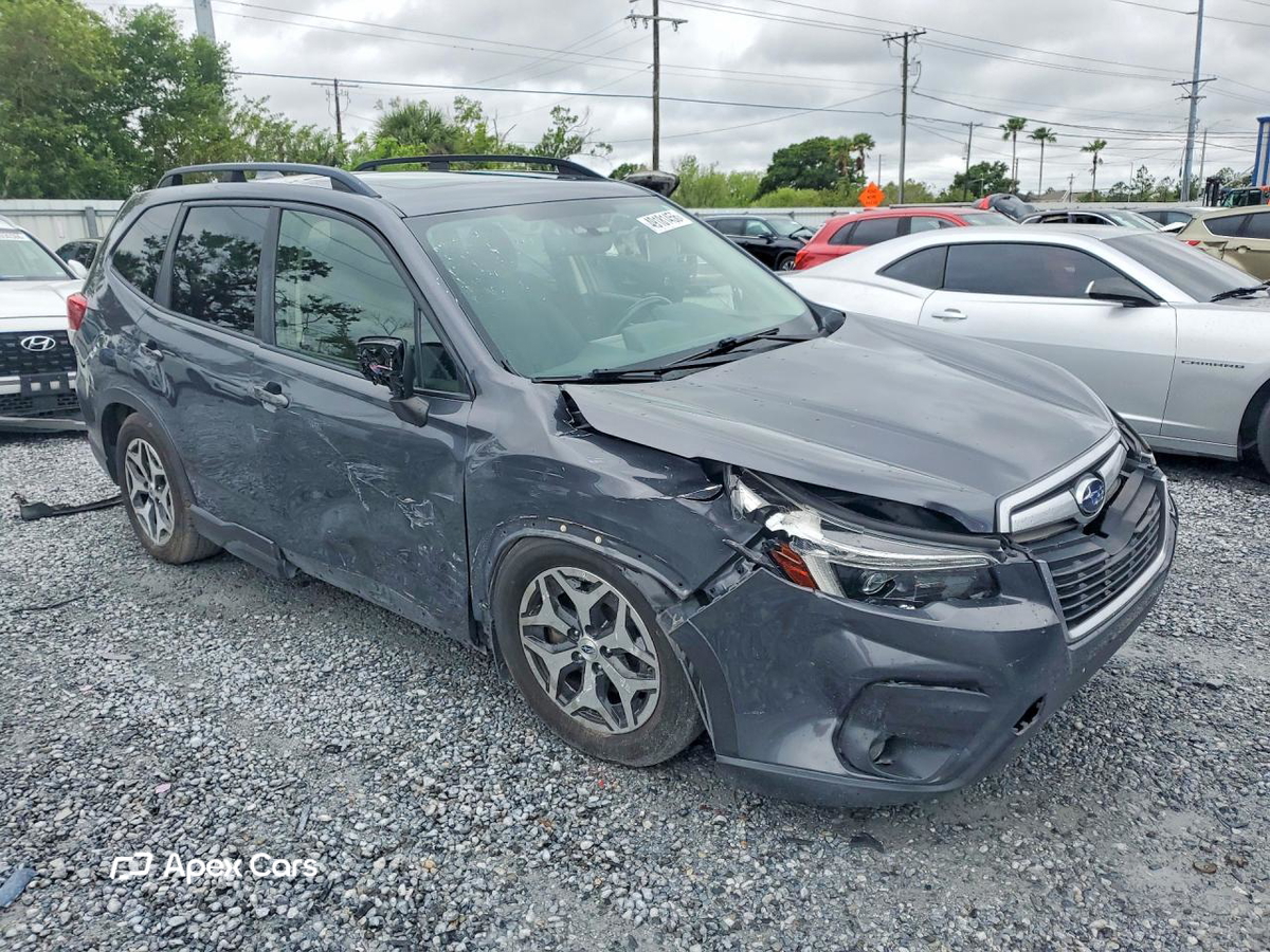 Subaru Forester 2021