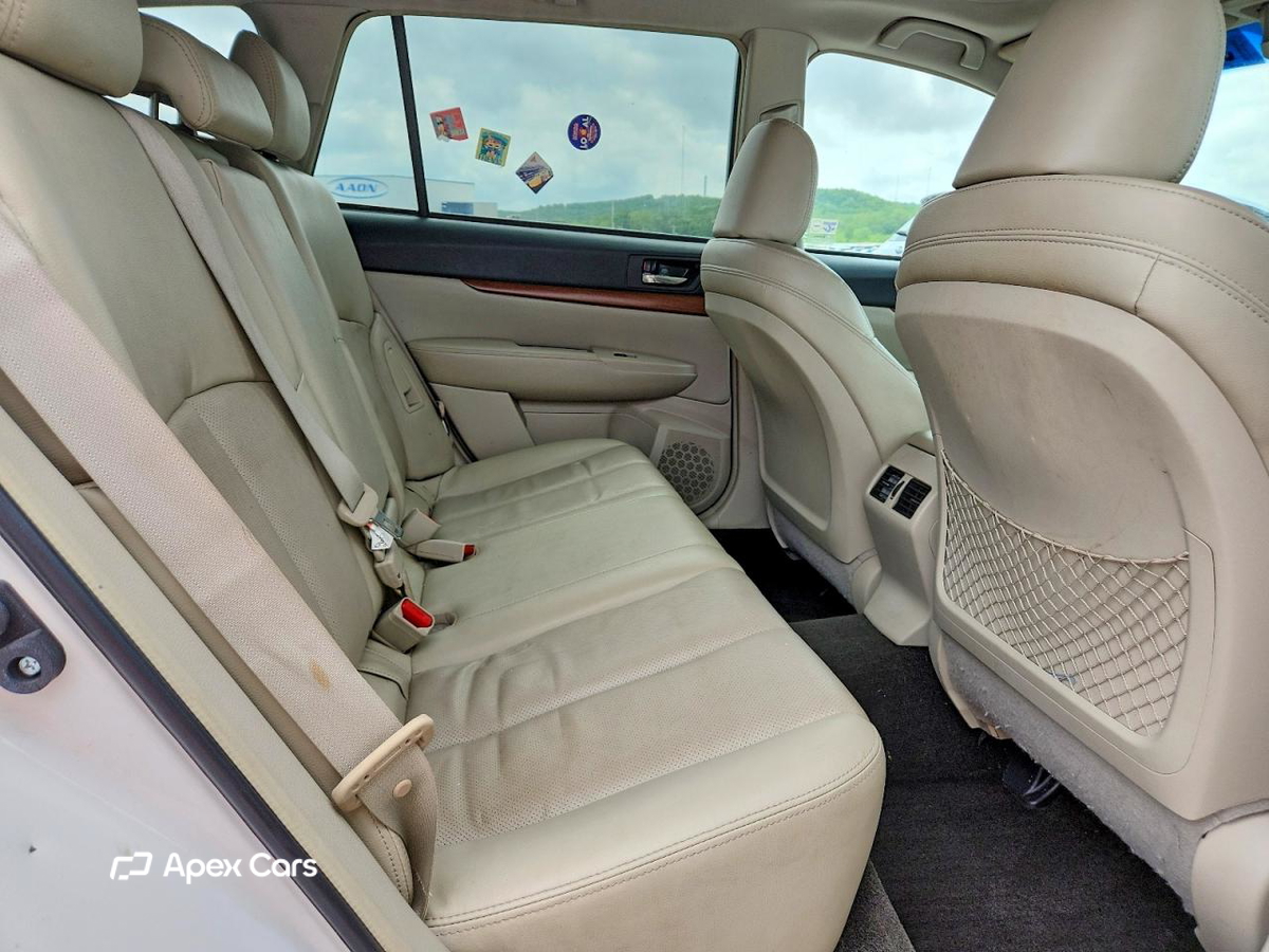 Subaru Outback 2013