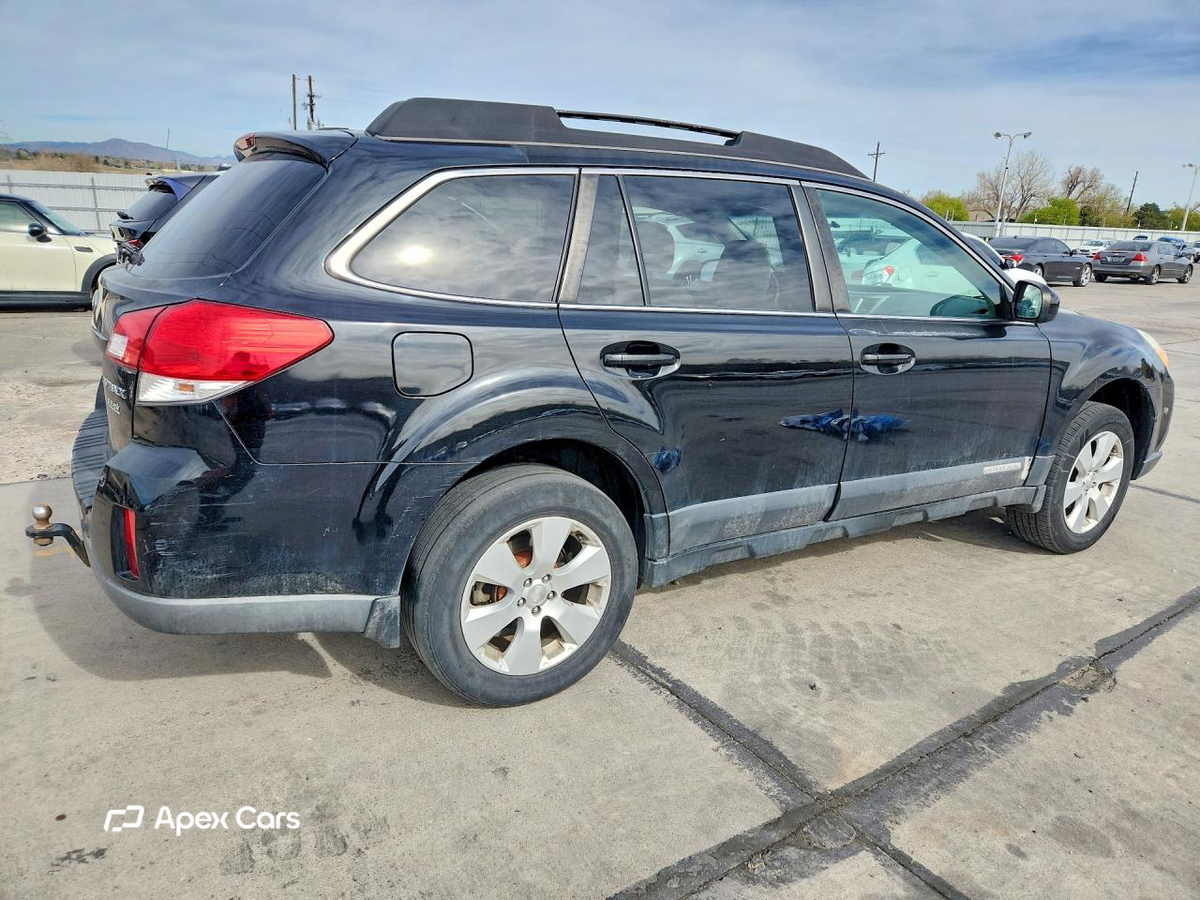 Subaru Outback 2011