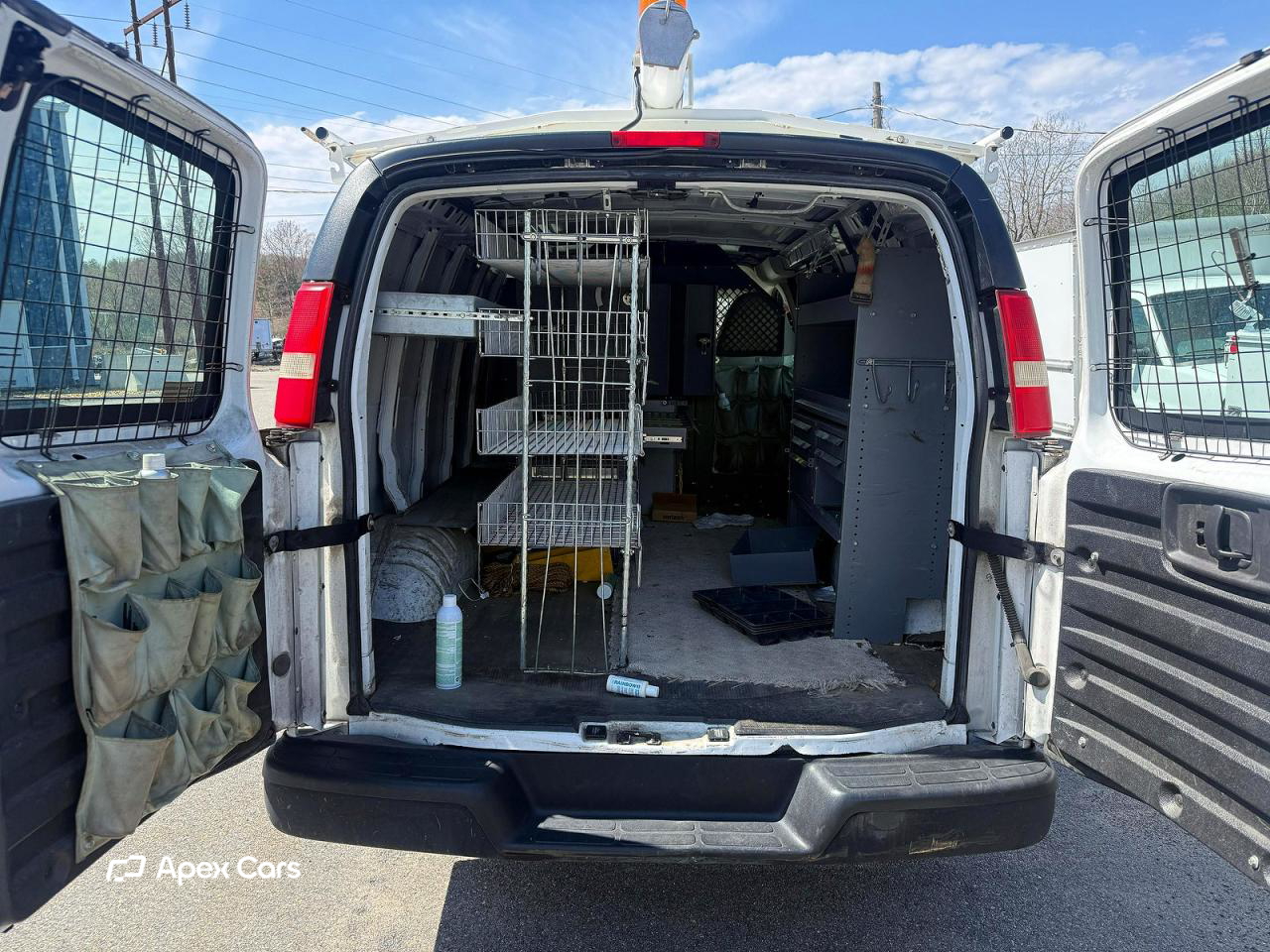 Chevrolet Express 2011