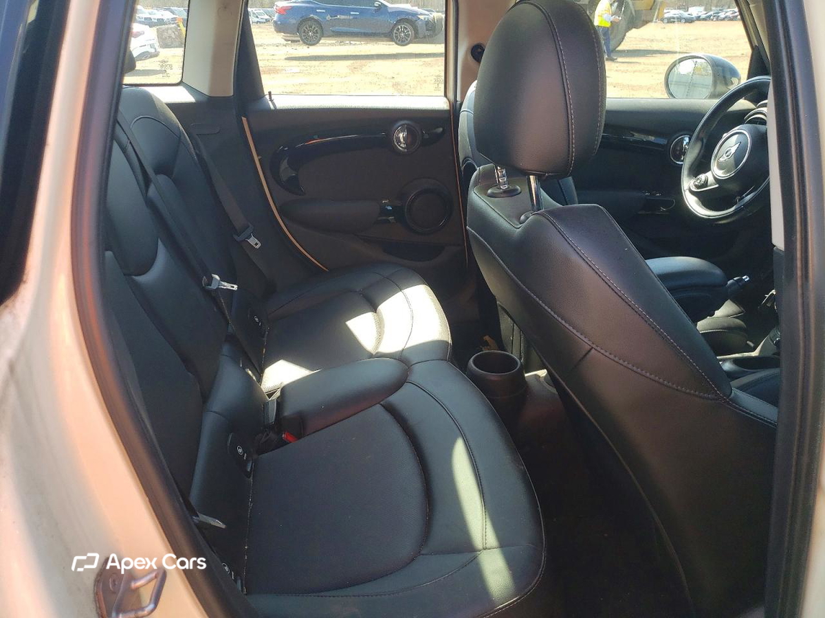 MINI Cooper 2016