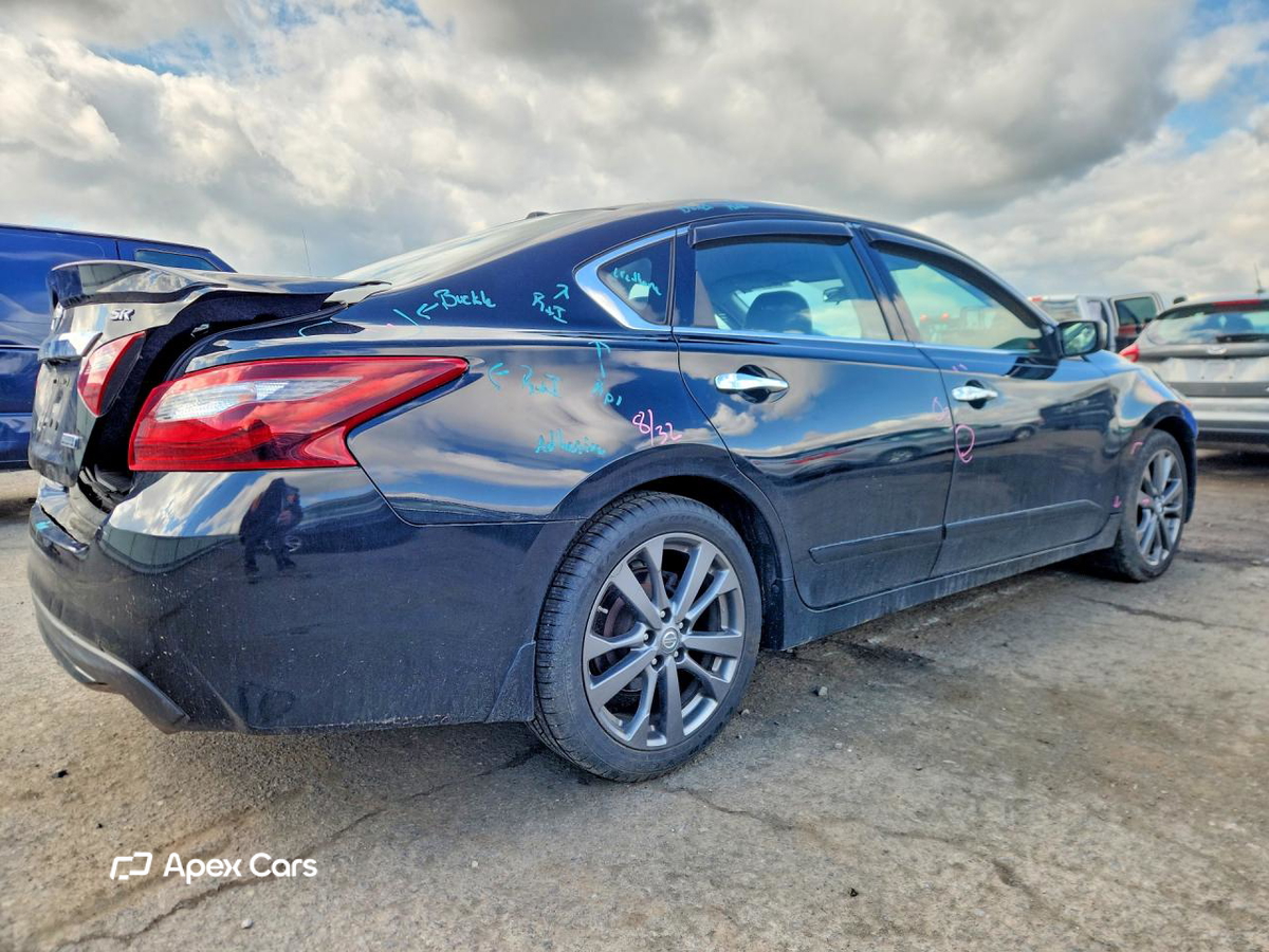 Nissan Altima 2018