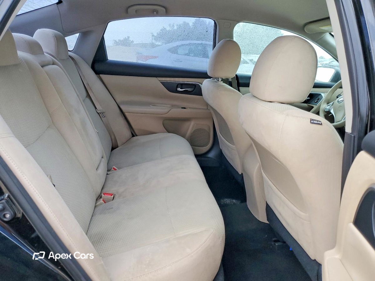 Nissan Altima 2015