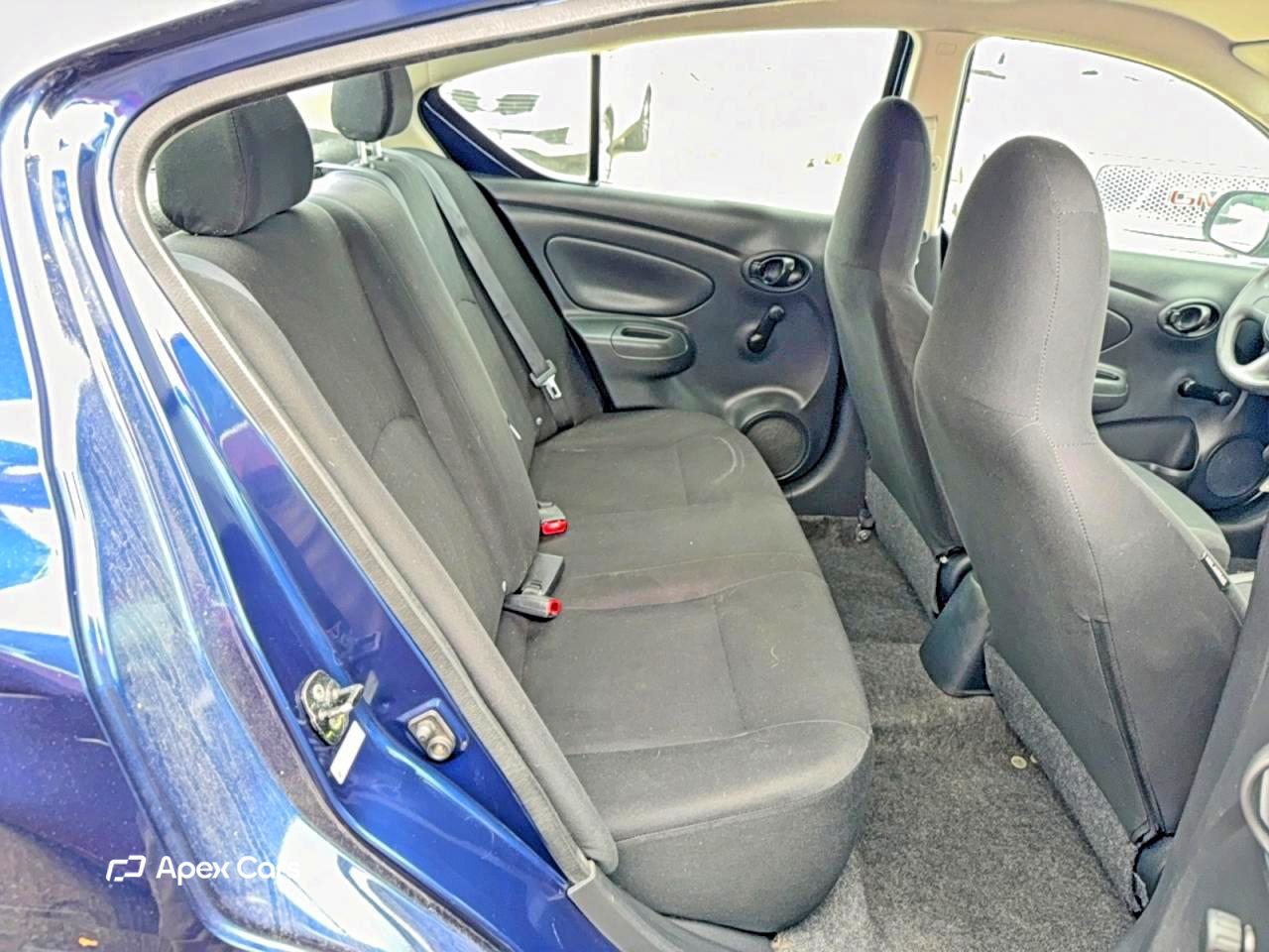 Nissan Versa 2012