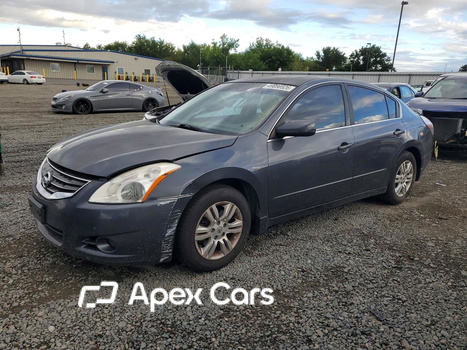 Nissan Altima 2012 - Image 1 of 12