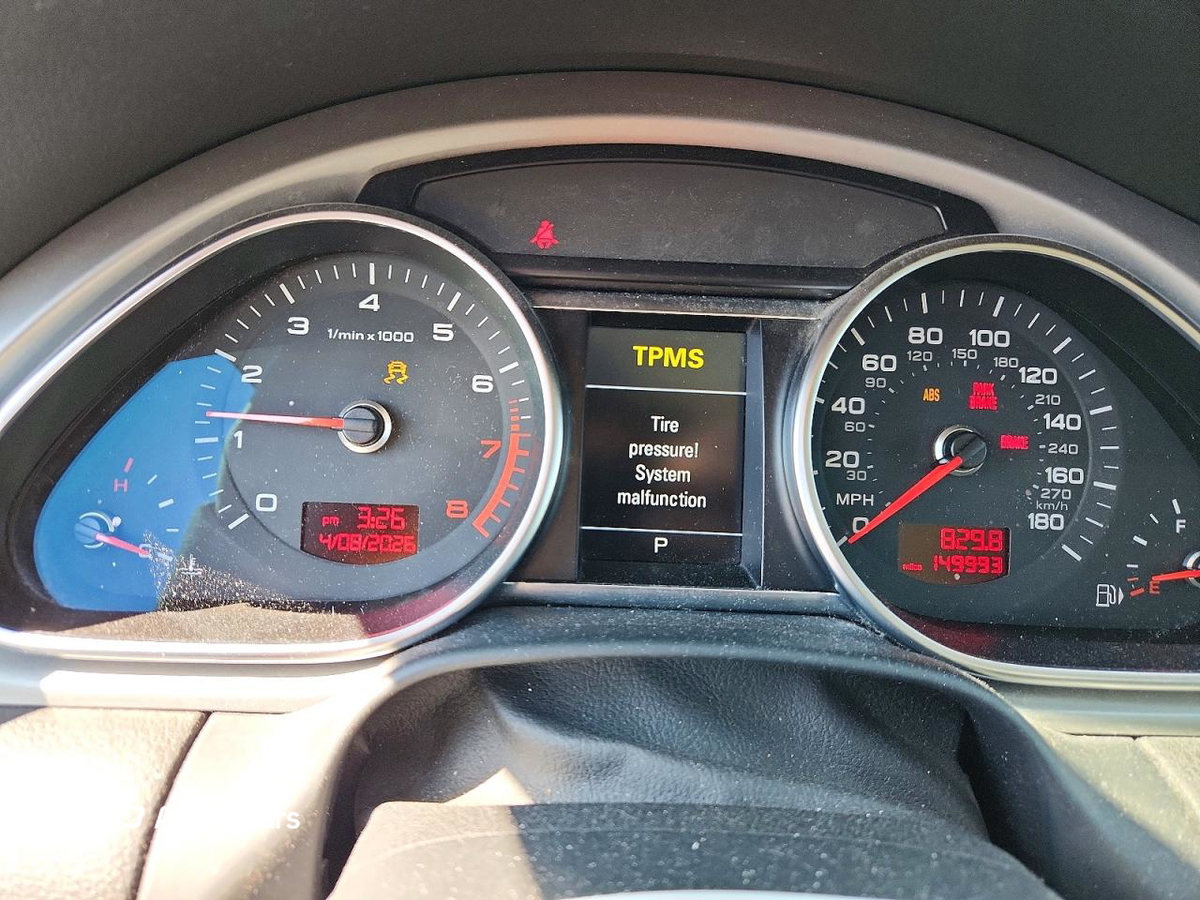 Audi Q7 2011
