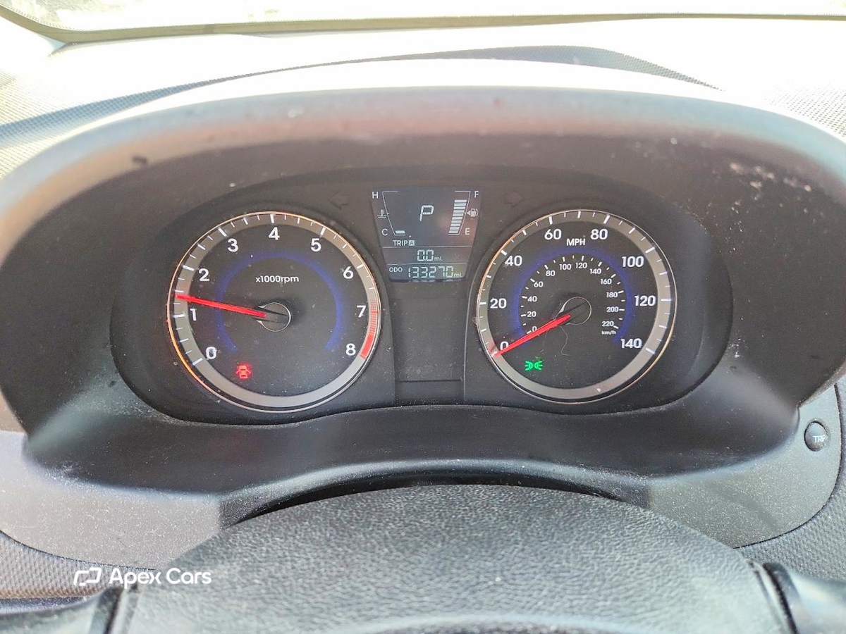 Hyundai Accent 2013
