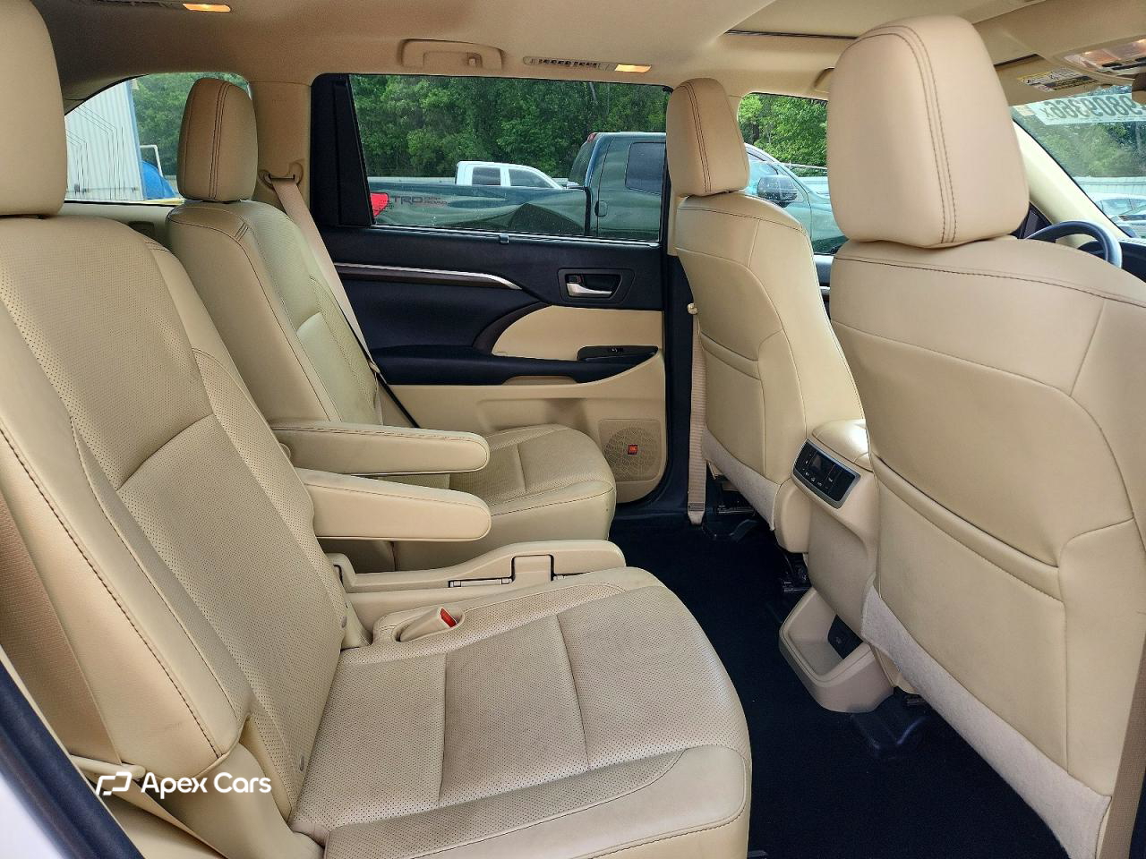 Toyota Highlander 2016