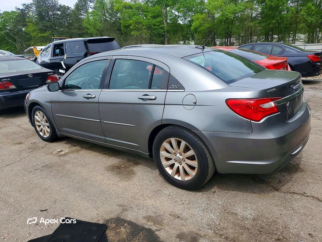 Chrysler 200 2013